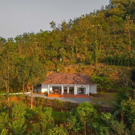 La Grove 2Bhk With Stunning View - Kannur Wayanad Buitenkant foto