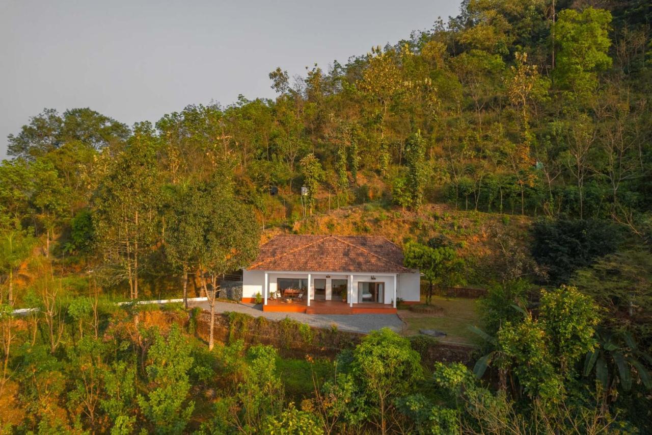 La Grove 2Bhk With Stunning View - Kannur Wayanad Buitenkant foto